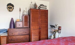 3 soverom, strykejern/-brett, wi-fi og sengetøy