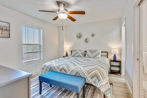 Condo, varias camas (Madeira Del Mar 305) | 3 habitaciones y wifi 