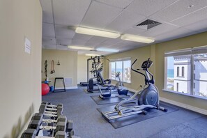 Condo, varias camas (Madeira Bay Resort I 1505) | Sala de fitness