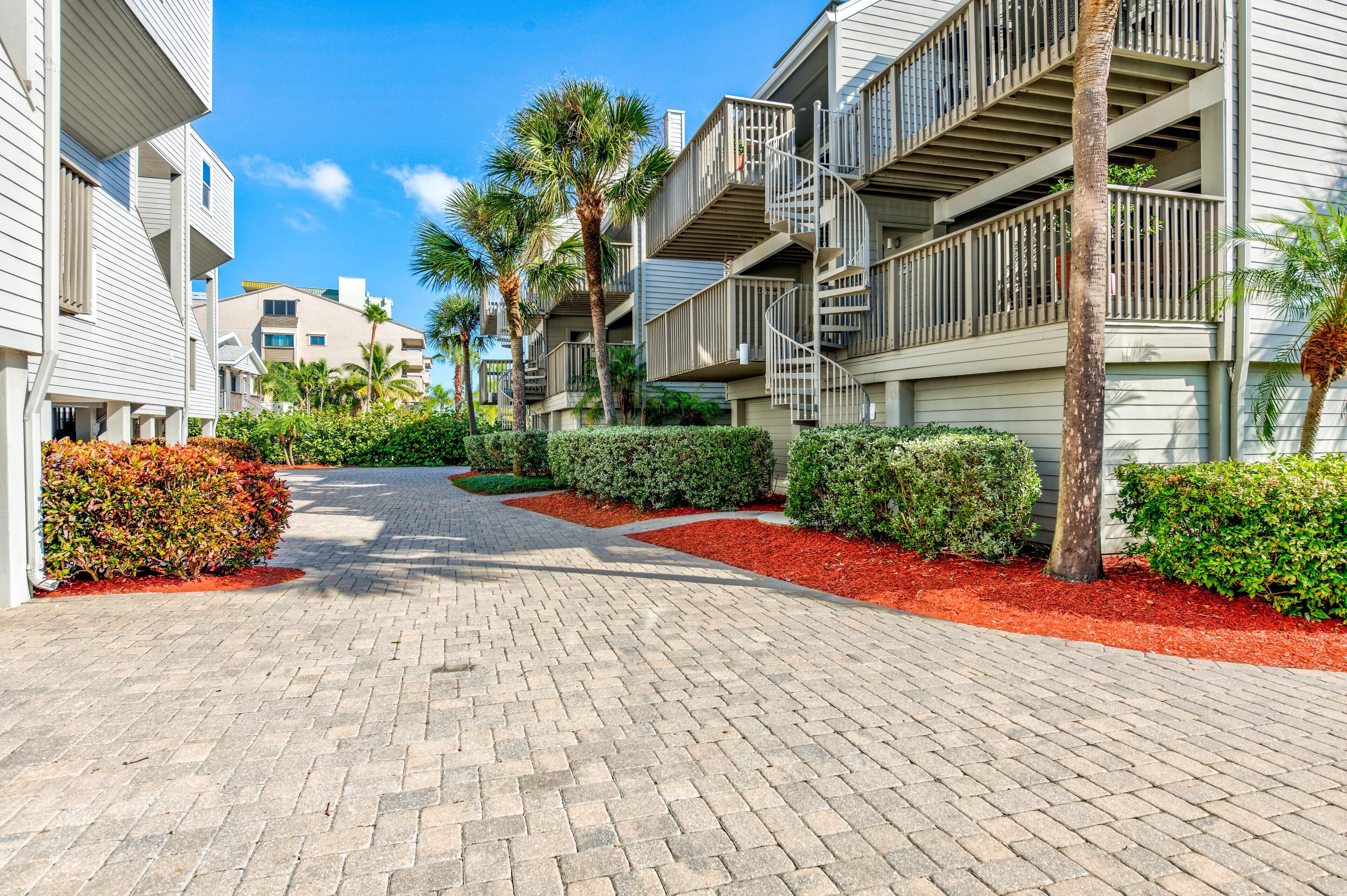 Condo, Multiple Beds (Pelican Pointe 2C) | Property grounds
