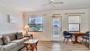 Condo, 1 Double Bed with Sofa bed (Sunset Beach House - Beach Hugger 3) | Living area - Sunset Beach House - Beach Hugger 3 (Treasure Island)