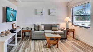 Condo, 1 Double Bed with Sofa bed (Sunset Beach House - Beach Hugger 3) | Living area - Sunset Beach House - Beach Hugger 3 (Treasure Island)