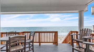 House, Multiple Beds (Serenity By The Sea) | Outdoor dining