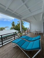 Quarto triplo luxo | Área de estar