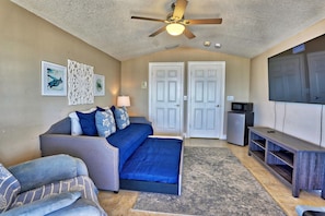 House, Multiple Beds (Seaclusion Beach Townhome) | Living area | TV - Seaclusion Beach Townhome (Redington Shores)
