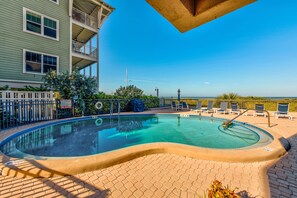 Appart'hôtel, plusieurs lits (Seahorse 401) | Piscine