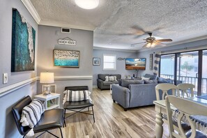 House, Multiple Beds (Sea Shell 14 - Premier) | Living area | TV - Sea Shell 14 - Premier (Indian Shores)