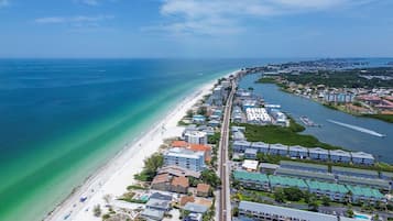 House, Multiple Beds (Sea Shell 24) | Beach