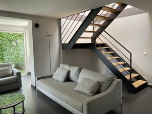 Smart TV, estéreo y impresora