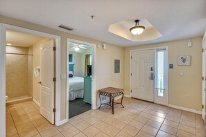 Apartment, Mehrere Betten (Sunset Vistas 302S) | 2 Schlafzimmer, WLAN