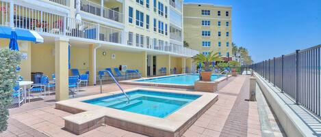 Condo, Plusieurs lits (Tides 2-423) | Piscine