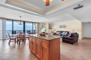 Condo, 1 King Bed with Sofa bed (Trillium 2A - Premier) | Interior