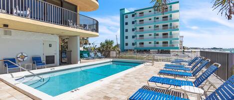 Lägenhet - 1 kingsize-säng med bäddsoffa (Trillium 2C - Premier) | Pool