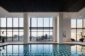 Indoor pool, a heated pool - New Luxury Unit in Heart of MTL 814 | Metro access (Montréal)