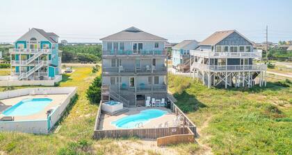 Oceanfront home on Hatteras Island with private pool & stunning views