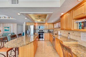 Condo, Multiple Beds (Trillium 4A - Premier) | Private kitchen - Trillium 4A - Premier (Madeira Beach)