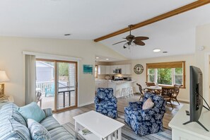 تلفزيون ذكي