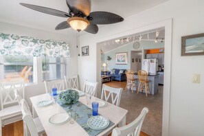 Dining - 493 The Purple Whale, Semi-Oceanfront in Nags Head by Sun Realty (Nags Head)
