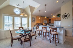 Dining - Spacious condo w/ community pool near the Hatteras Ferry! (Hatteras)