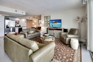 Condo, Multiple Beds (Trillium 5C - Premier) | Living area | TV