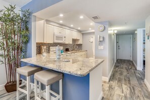 Condo, Multiple Beds (Villa Madeira 203 - Premier) | Private kitchen | Oven, toaster - Villa Madeira 203 - Premier (Madeira Beach)