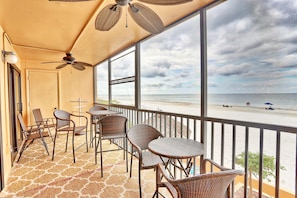 Condo, Multiple Beds (Villa Madeira 204 - Premier) | Outdoor dining