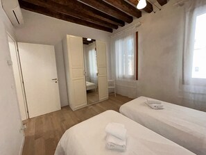 Sábanas de algodón egipcio, ropa de cama de alta calidad y cubrecamas 