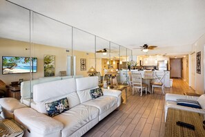 Condo, Multiple Beds (Villa Madeira 207 - Premier) | Living area
