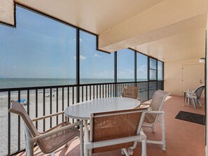 Condo, Multiple Beds (Villa Madeira 301 - Premier) | Dining