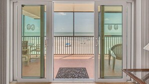 Unclassified image, 4 of 81, button - Villa Madeira 301 - Premier (Madeira Beach)