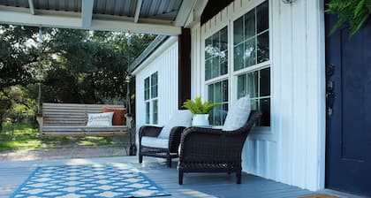 Lucille's Place with outdoor kitchen and country views