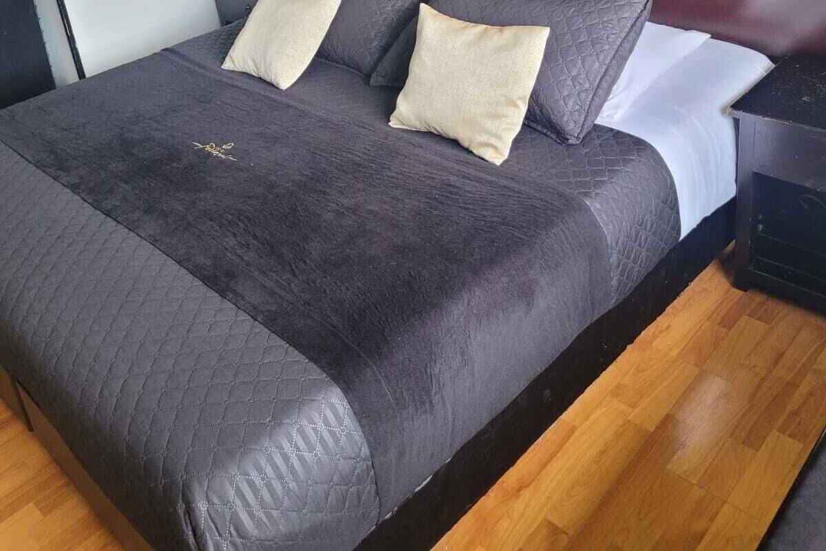 Habitación básica doble | Wifi gratis