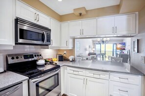 Apartment, Mehrere Betten (Villa Madeira 402 - Premier) | Eigene Küche | Ofen, Toaster