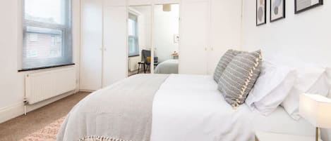 1 bedroom, iron/ironing board, WiFi