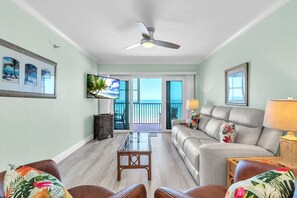 Apartment, 1 King-Bett (Villa Madeira 410) | Wohnbereich