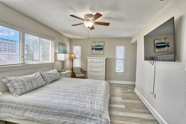 Condo, 1 King Bed with Sofa bed (Westwinds 213) | 1 bedroom, WiFi