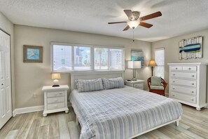 Condo, 1 King Bed with Sofa bed (Westwinds 213) | 1 bedroom, WiFi - Westwinds 213 (Treasure Island)