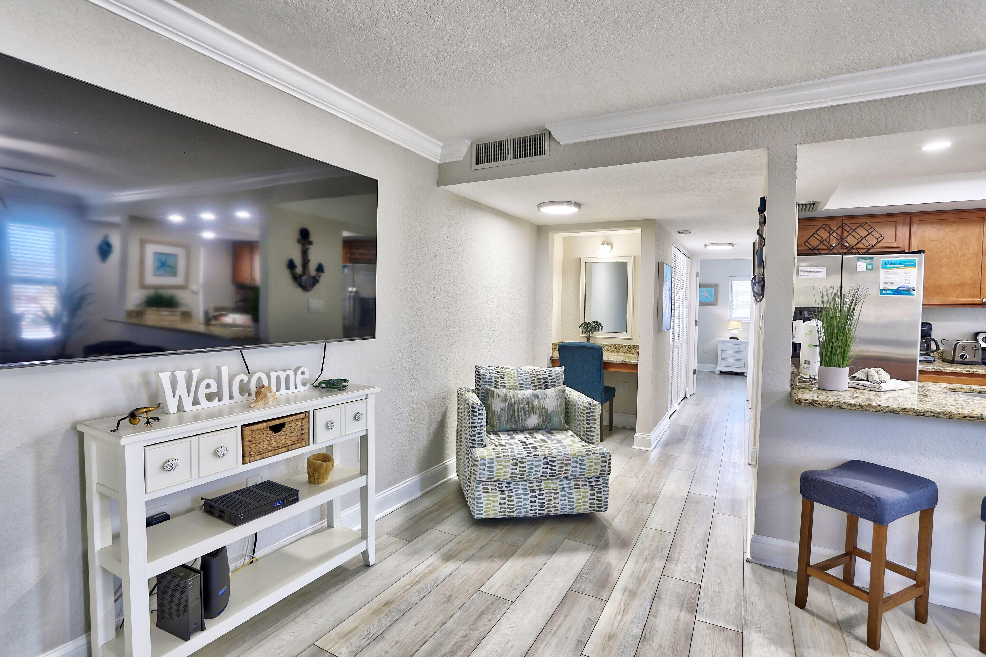 Condo, 1 King Bed with Sofa bed (Westwinds 213) | Interior