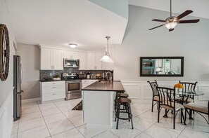 Condo, Multiple Beds (Vista Verde East 236) | Private kitchen | Oven, toaster - Vista Verde East 236 (St. Petersburg)