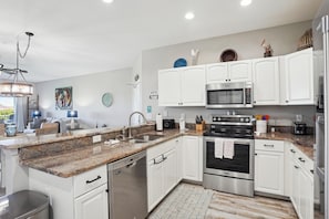 Condo, Multiple Beds (Mariner's Pointe 701) | Private kitchen - Mariner's Pointe 701 (Indian Shores)