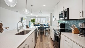 Condo, Multiple Beds (Madeira Del Mar 205) | Private kitchen - Madeira Del Mar 205 (Madeira Beach)