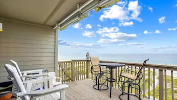 House, 1 Queen Bed (Pelican Pointe 3B) | Property grounds
