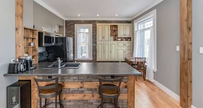 Elora Gingerview Its comfort with a View