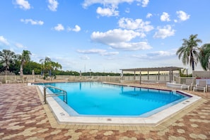 Pool - Bahia Del Mar 1 501 (St. Petersburg)