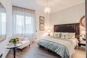 3 habitaciones, tabla de planchar con plancha y wifi gratis 