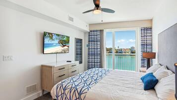Apartment, Mehrere Betten (Oceana 301 East) | 2 Schlafzimmer, WLAN