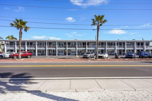 Condo, 1 King Bed (Harbor House 37) | Exterior