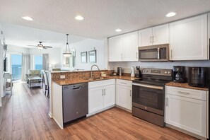 Apartment, Mehrere Betten (Sunset Vistas 603W) | Eigene Küche