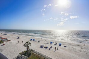 Condo, Multiple Beds (Emerald Isle 403 - Premier) | Beach | On the beach - Emerald Isle 403 - Premier (North Redington Beach)