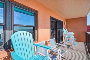 Condo, Multiple Beds (Emerald Isle 403 - Premier) | Terrace/patio - Emerald Isle 403 - Premier (North Redington Beach)
